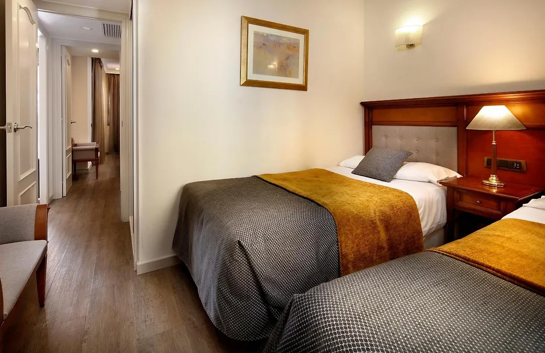 Apartaments-Hotel Hispanos 7 Suiza-1